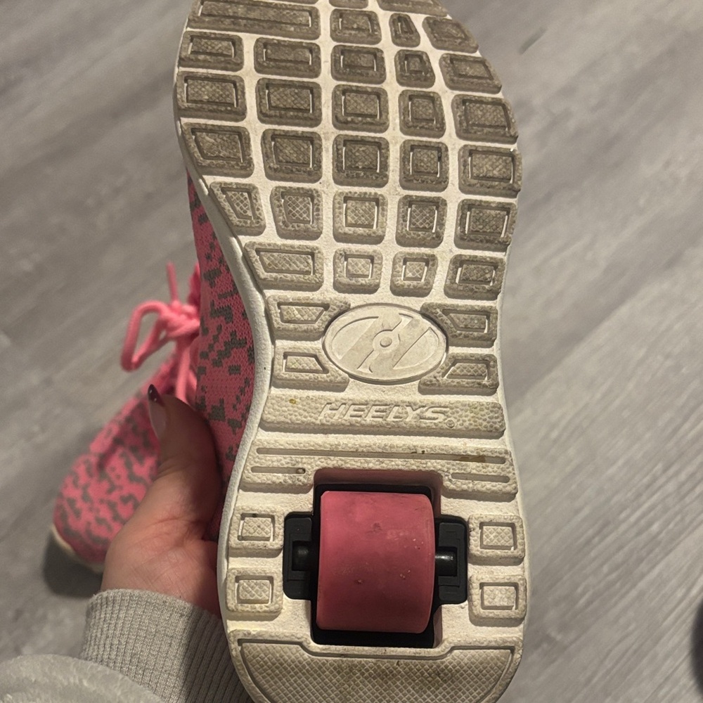 Pink Athletic Heelys - Picture 2 of 2